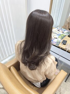 シンス(Since) 透明感たっぷりの人気グレージュ 里見美穂