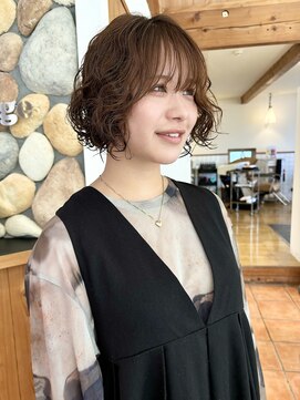 ラパンセベージュ(LA PENSEE BEIGE) LA PENSEE / beige 田川 / ミニボブパーマ