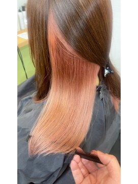 オリビアヘアー(OLIVIA HAIR) 秋冬デザインインナーカラーミルクティーピンク