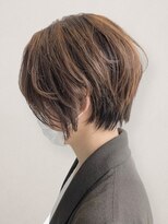 ヘアーズファイン(hair's fine) ショート40代大人レイヤーショート少人数白髪染めくせ毛50代