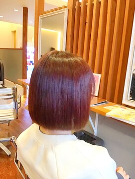 ピールアーク(peal ark) ミニボブ×ボルドーカラー