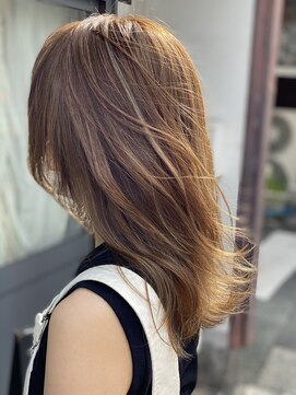 アオゾラヘアー 本店(AOZORA HAIR) ◎キレイめカジュアル◎栗色_大人のナチュラルハイライト