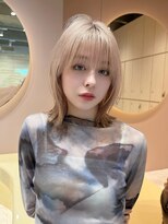 ロンドプロフィール 浦和(Lond profil) イメチェン ボブ 外ハネボブ 美髪 ホワイトブロンド 韓国