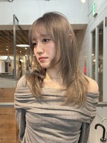 メロウマン(mellowman)&nbsp;ハイトーングレージュカラー/レイヤーカット