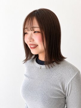 ヘア エッセンス エルメ(hair essence elme) 【オリーブベージュ/切りっぱなしボブ】