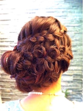 フェリシータ 緑地公園店(felicita) ホイップミディからの大人かわいい♪結婚式編み込みアレンジ