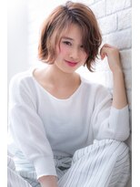 ヘアーアートシフォン 川口東口店(hair art chiffon)&nbsp;グラデーションカラー,Wカラー&無造作カールの丸みショート