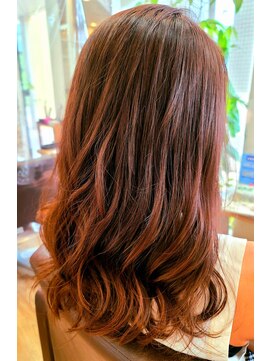 ヘアーズビースリー ポートサイド 可愛いロングレイヤーxベージュ