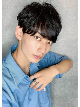 クーエフー(coo et fuu) 10代20代30代/ツーブロック/シークレットパーマ ナチュラル黒髪