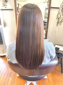 美容室 メザミー MESAMIES 大人かわいい小顔ブラウンカラー森ガール風ストレート