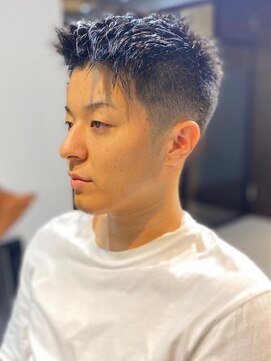 バーバーバー 四谷(BARBER-BAR) 大人の刈り上げスタイル