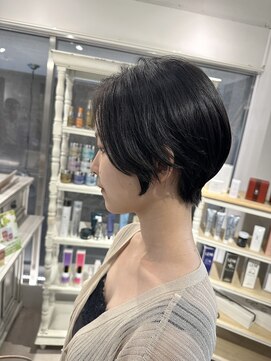 クレビア 名古屋(CreBiA) 大人綺麗まとまるショート