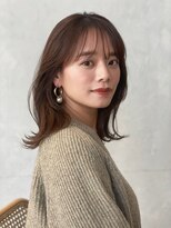 ノイ(noi)&nbsp;顔周りレイヤーカットミルクティーベージュカラー前髪カット