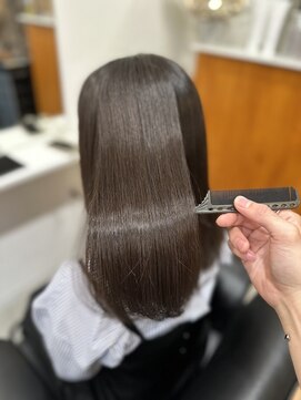 セトル(Settle) 黒髪/グレージュ/前髪/髪質改善/縮毛矯正/長野市