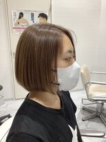 ハーツヘアーズ 五日市店(HEARTS hair's)&nbsp;前下がりボブ　ダブルカラー　ミルクティーベージュ