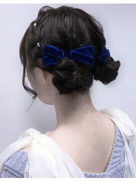 アールエーサロンモノクロ 秋葉原(RA SALON モノクロ) ツインお団子