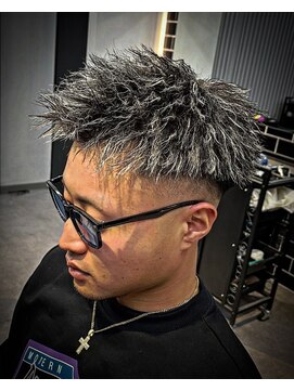 メンズ ラピス 横浜店(Men’sLapis) ホワイトメッシュ×ツイストパーマ