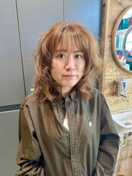 ベイショア(Bay Shore NY) オレンジベージュ/フレンチカーリー/女子パーマ