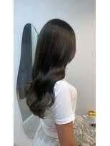 ジーナ 北千住ミルディス通り(Zina) 赤味消し＊オリーブグレージュ