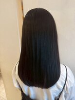 エヌアンドエー 春日部東口店(hair shop N&A)&nbsp;日常を格上げする、シンプルで洗練された艶髪ストレート