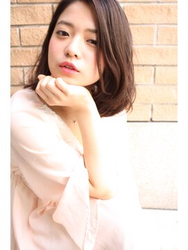 トゥーリ 長崎住吉店(tuuli) 大人可愛い20代30代40代黒髪前下がりひし形小顔ボブ丸みショート