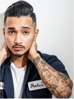 メリケンバーバーショップ フクオカ(MERICAN BARBERSHOP FUK)&nbsp;スキンフェードツイストスパイラルセンターパートサイドパート13