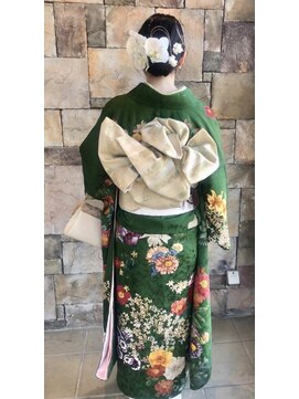 ドゥーク(dowku) 成人式華やか大人可愛い黒髪10代20代髪飾り着付け