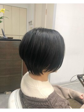 モデスト(modeste) ショートボブ