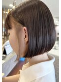 タイトな内巻きボブ