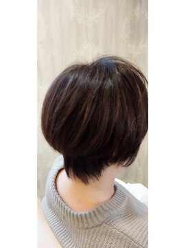 ブリス(bliss) 大人ショートスタイル