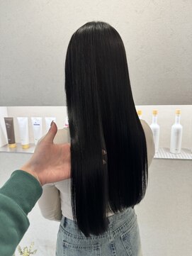 ウタリ(utari) 艶!透明感カラー【難波 桜川/髪質改善】