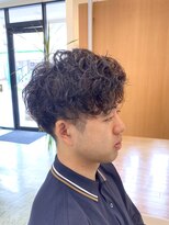 マキシム ナカイ(MAXIM NAKAI)&nbsp;メンズマッシュツーブロ刈り上げツイストスパイラル波巻きパーマ