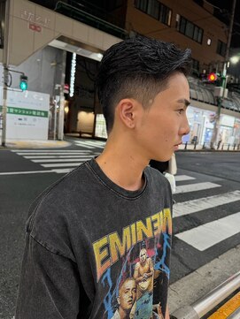 ダムディートウキョウ 心斎橋店(DAMDEE TOKYO) ツーブロックスタイル