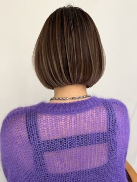 ジル ブラン 福岡(JIL BLAN) ハイライトレイヤーカットショートボブイルミナカラー天神大名