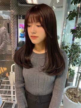 ヘアーアンドメイク ビス(HAIR&MAKE bis) ワンカラー/ブラウンカラー/顔周りレイヤー【黒田あさみ】