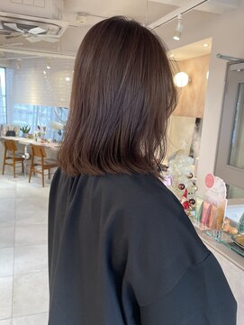 キャンバス バイ ネオリーブ 横浜西口(Canvas by neo.) ブリーチなし ブラウンベージュ ミディアム 【miku】