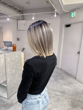 レアル 心斎橋 大阪(REAL) 髪質改善/レイヤー/ダブルカラー/ブリーチ/ハイライト/心斎橋