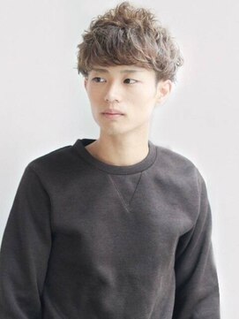 トリート 浦安店(TREAT) ベージュ×メンズショート_TREAT浦安