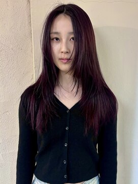 カータ(CARTA) ワインレッド×レイヤーカット