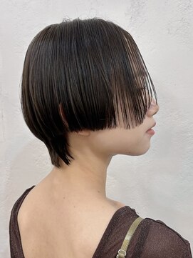 ファルベ(Farbe) ストレートぷつっとボブ