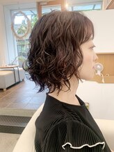 コキュウ(co-kyu)&nbsp;顔まわり可愛くレイヤーボブ＋エアーウエーブ＋肩上ボブ