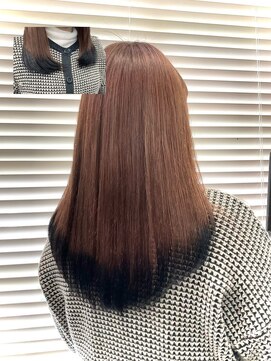 エイチ(h) 毛先カラー