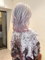 パドマ(Padma)&nbsp;色落ちブロンドのdesign