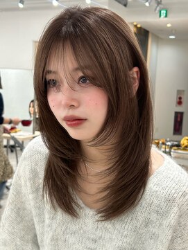 アンアミ シブヤ(Un ami shibuya) Unami】レイヤーカット／ハッシュカット/透明感カラー