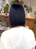 ヤーン(yarn.) ネイビーブルー×切りっぱなしボブ【赤堀友哉】