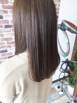 アトリエ ローナ(atelier Lo-nA haircare & design) 愛されストレートスタイル