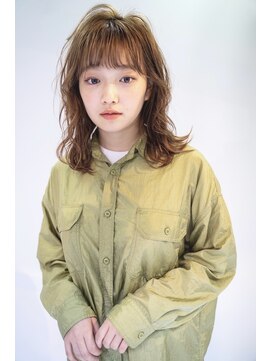 イーズ(e's) くせ毛風スパイラルウェーブ【佐久間】