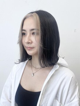 ココ 本八幡(KOKO) 黒髪クラゲヘアーオリーブグレー小顔ココアベージュ丸型卵型ボブ