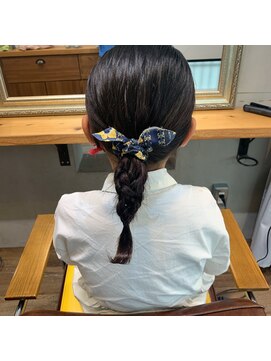 コンパス(COMPASS) 【キッズカット】三つ編みポニーテール