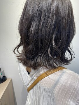 テトラ バイ ネオリーブ 横浜西口店(tetra by neolive) ＊ダークグレージュ＊